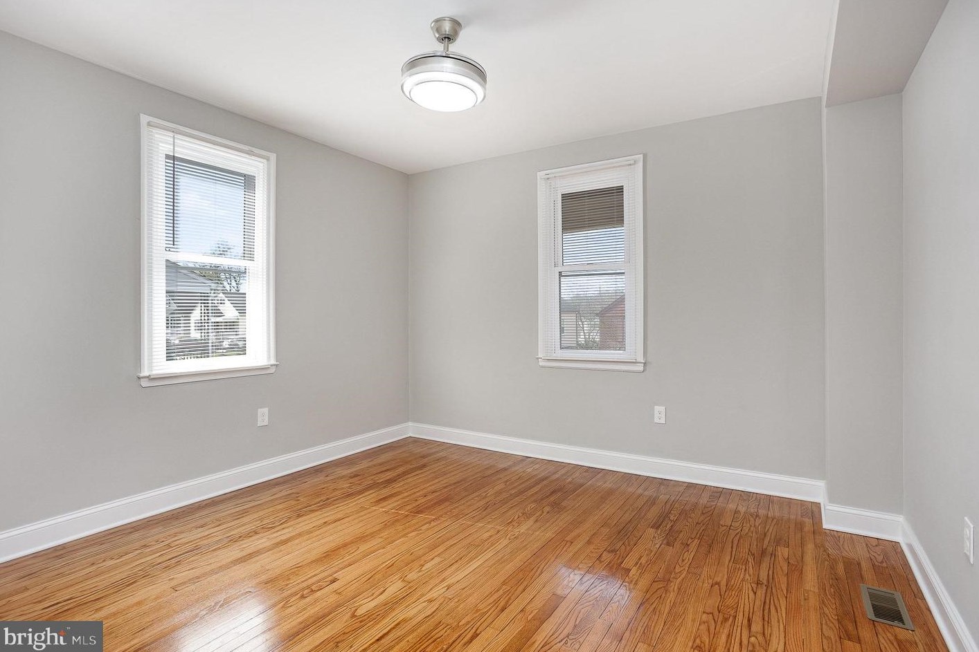 3020 Acton Rd, Baltimore MD  21234-4711 exterior