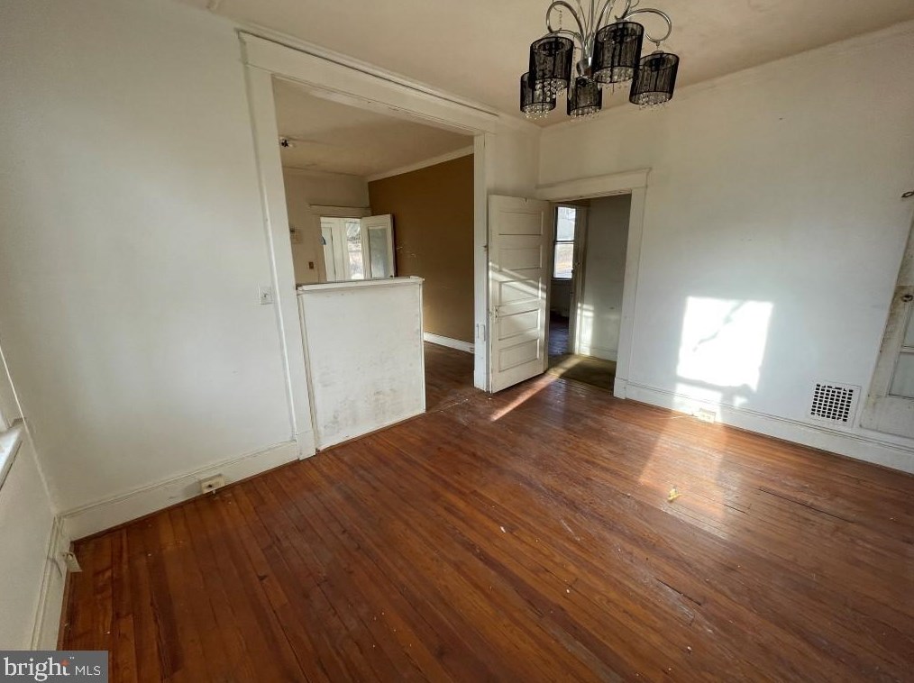 2701 Gwynnmore Ave, Baltimore MD  21207-6147 exterior