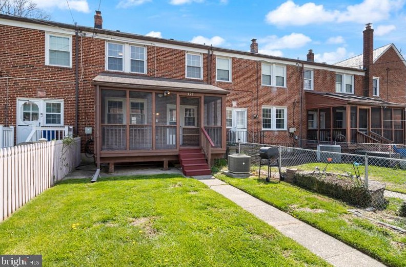 428 Stratford Rd, Baltimore MD  21228-1846 exterior
