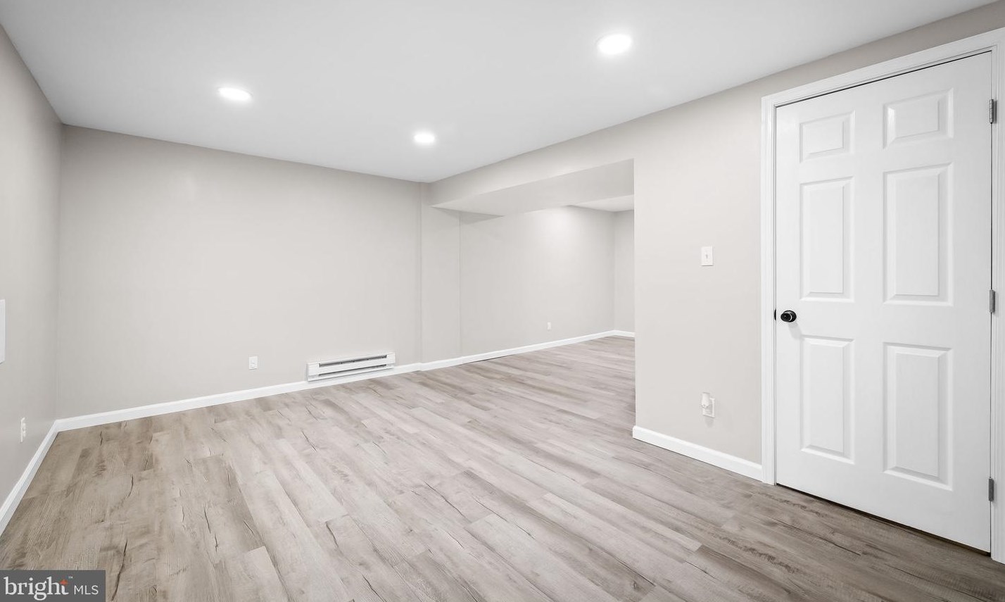 4406 Hallfield Manor Dr, Baltimore MD  21236-2815 exterior