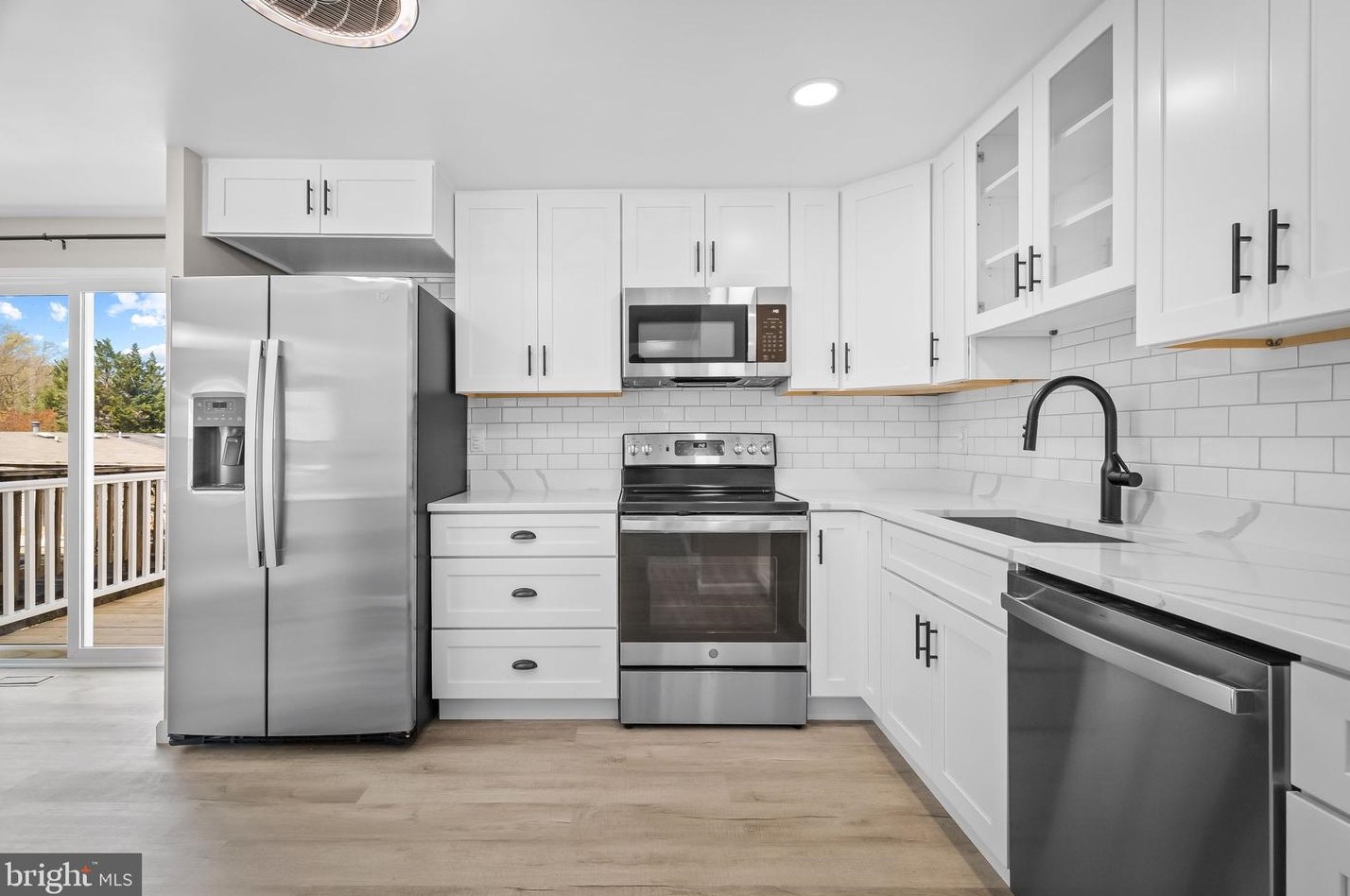 4406 Hallfield Manor Dr, Baltimore MD  21236-2815 exterior