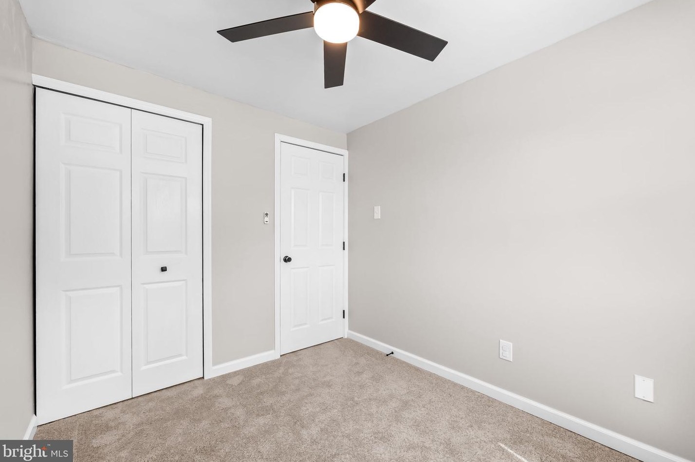 4406 Hallfield Manor Dr, Baltimore MD  21236-2815 exterior