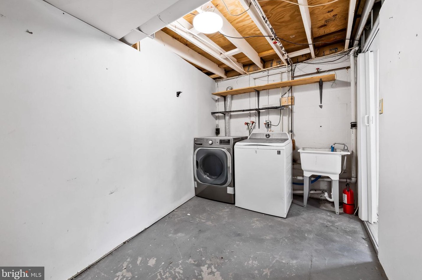 1246 48 St, Baltimore MD 21224-3114 exterior