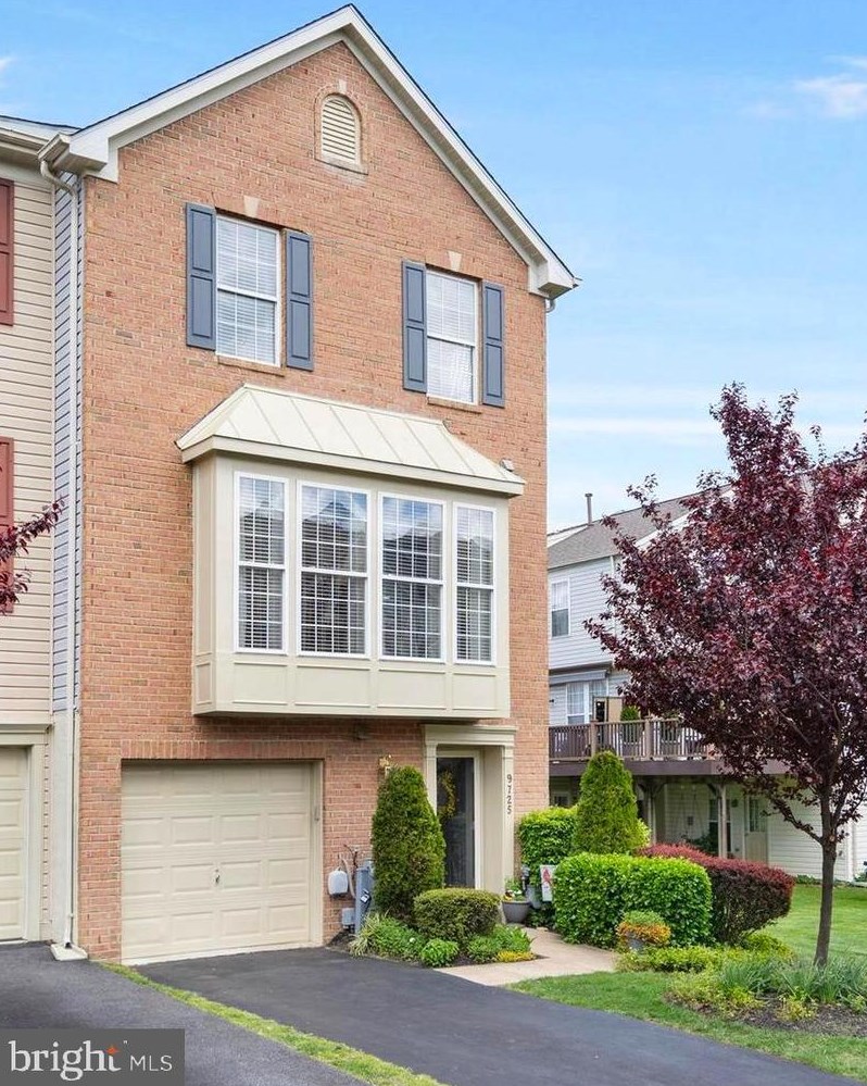 9725 Harvester Cir #9725, Perry Hall, MD 21128