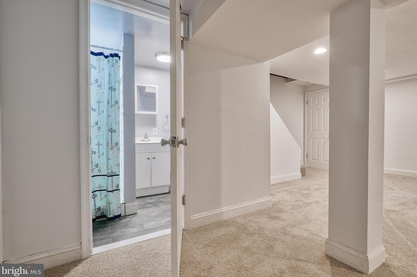 1646 Aberdeen Rd, Baltimore MD 21234-5104 exterior