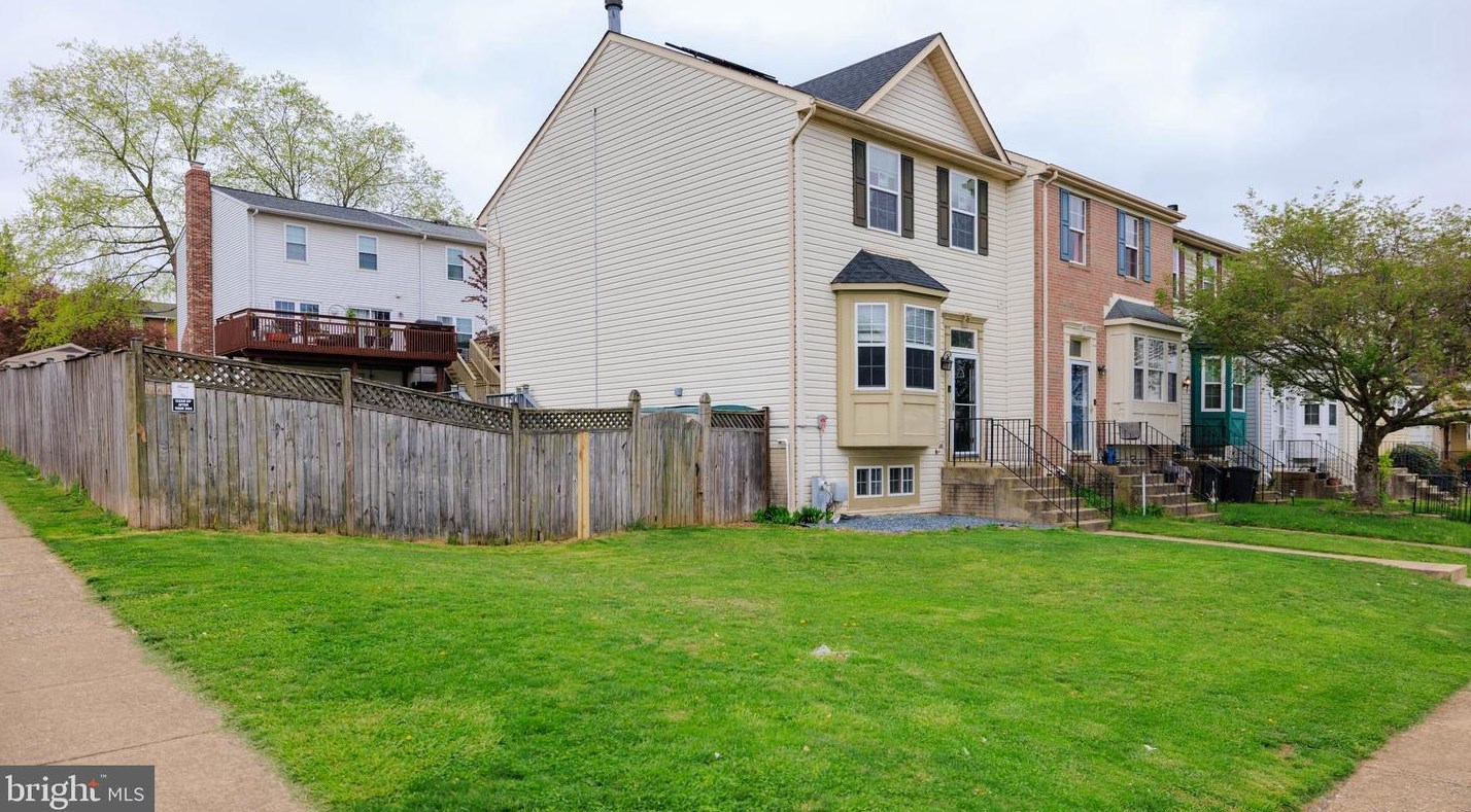 70 Parkhill Pl, Baltimore, MD 21236-5605