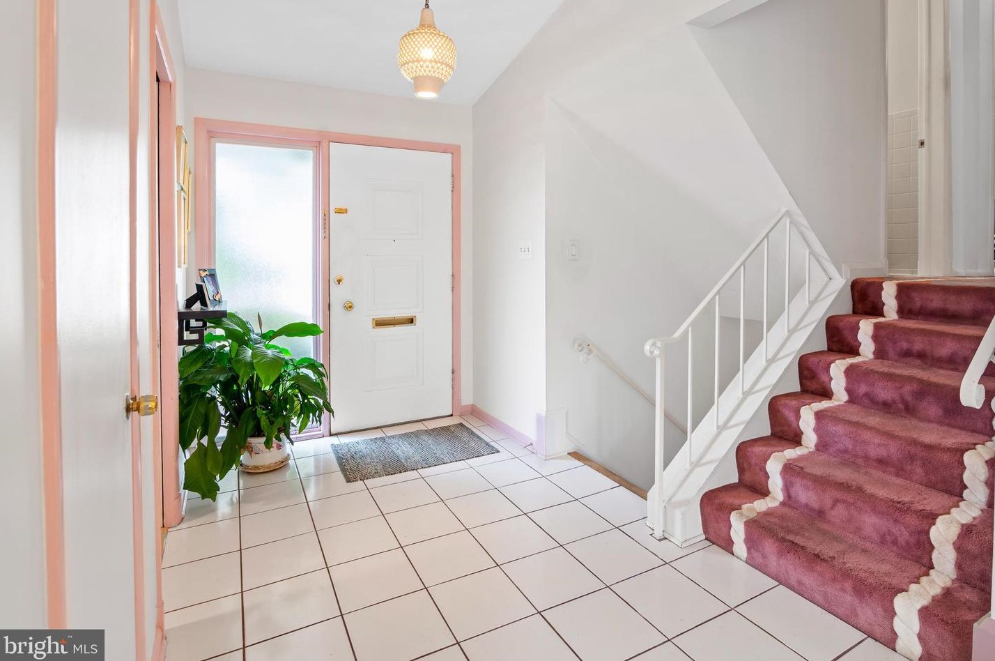 6504 Hal Ct, Baltimore, MD 21209-2624