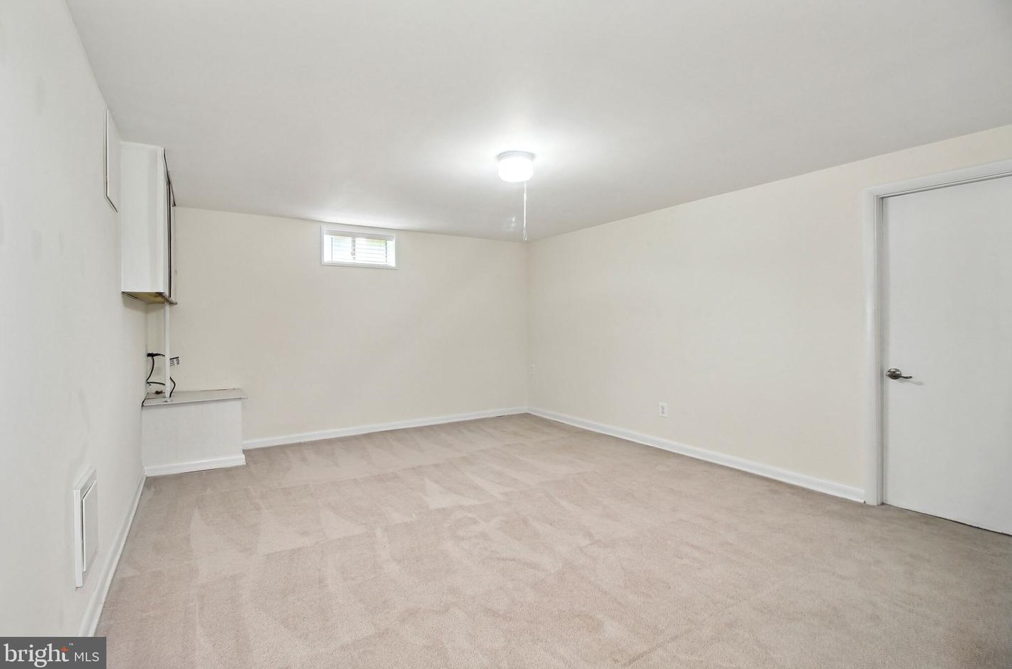 6122 Wheatland Rd, Baltimore MD  21228-2762 exterior