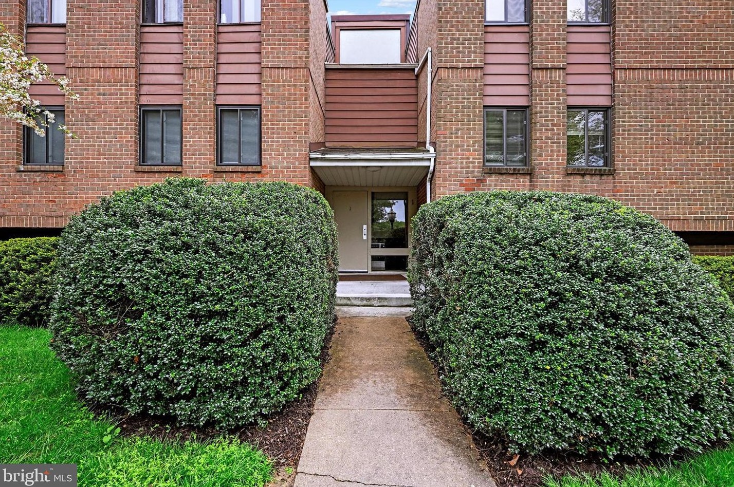 1 Windblown Ct #t-1, Baltimore, MD 21209
