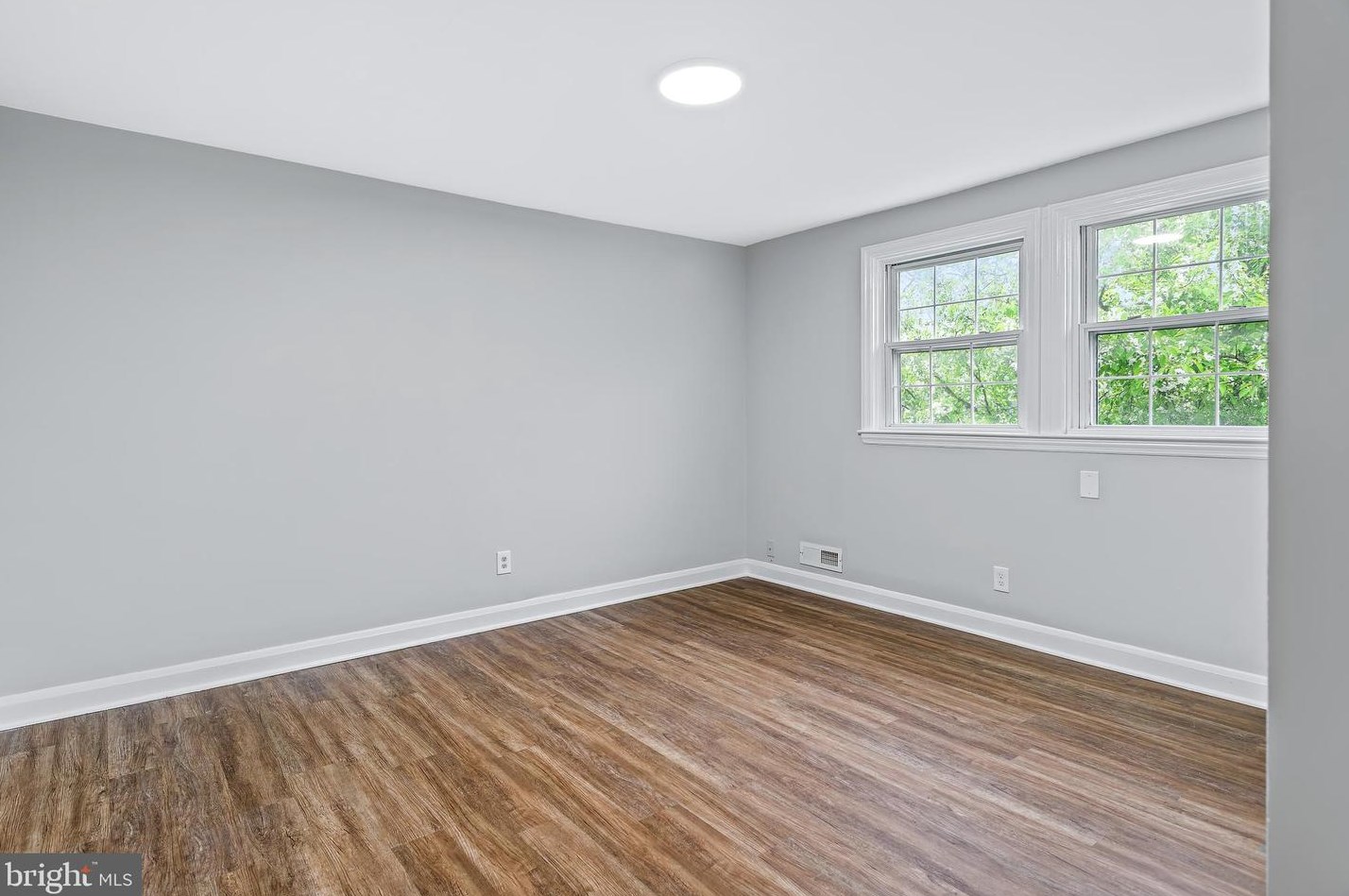 1193 Granville Rd, Baltimore MD 21207-4933 exterior