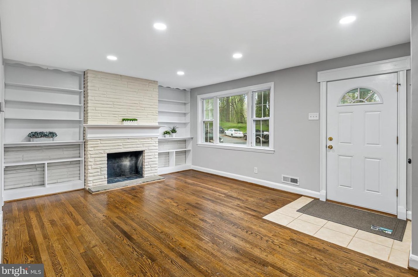 1193 Granville Rd, Baltimore, MD 21207-4933