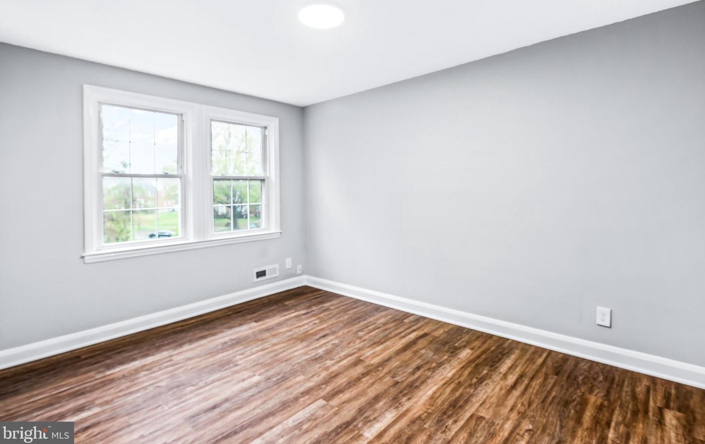 1193 Granville Rd, Baltimore MD 21207-4933 exterior