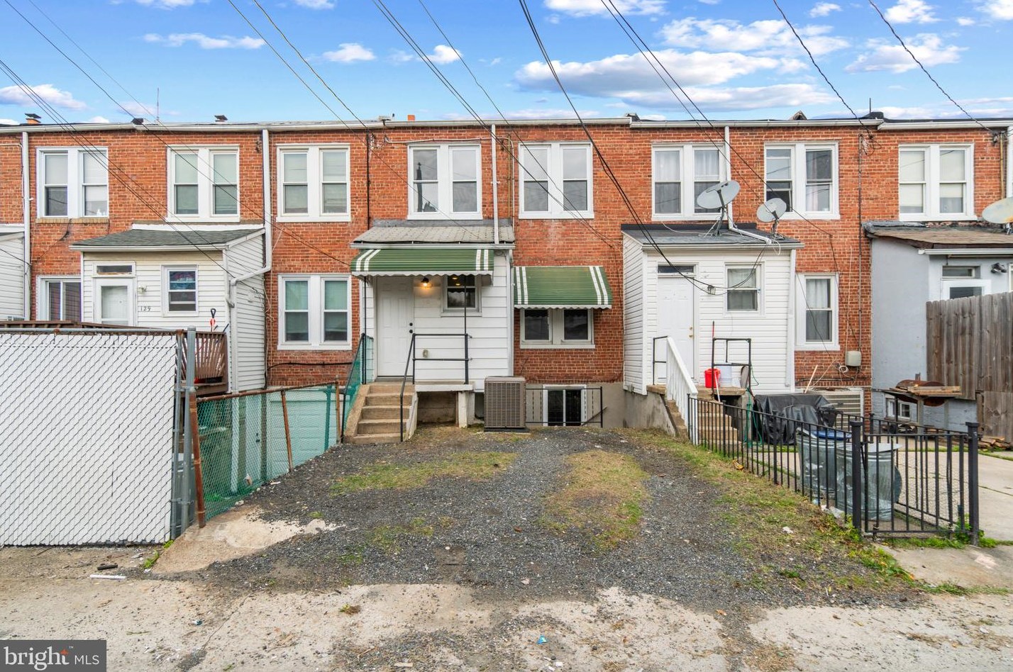 127 Ventnor Ter, Baltimore MD  21222-4250 exterior