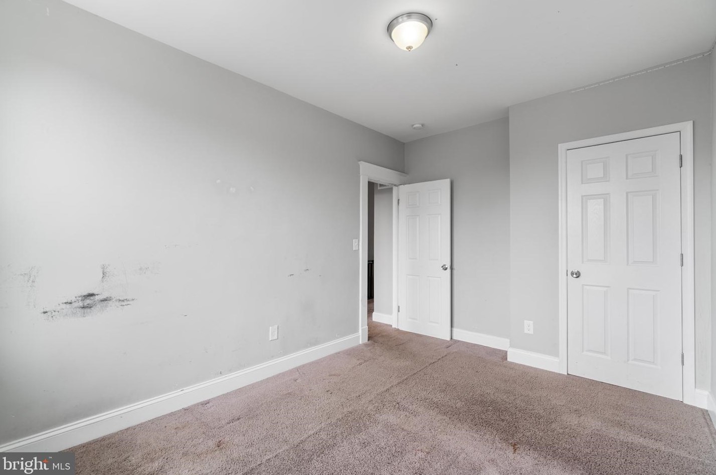 127 Ventnor Ter, Baltimore MD  21222-4250 exterior