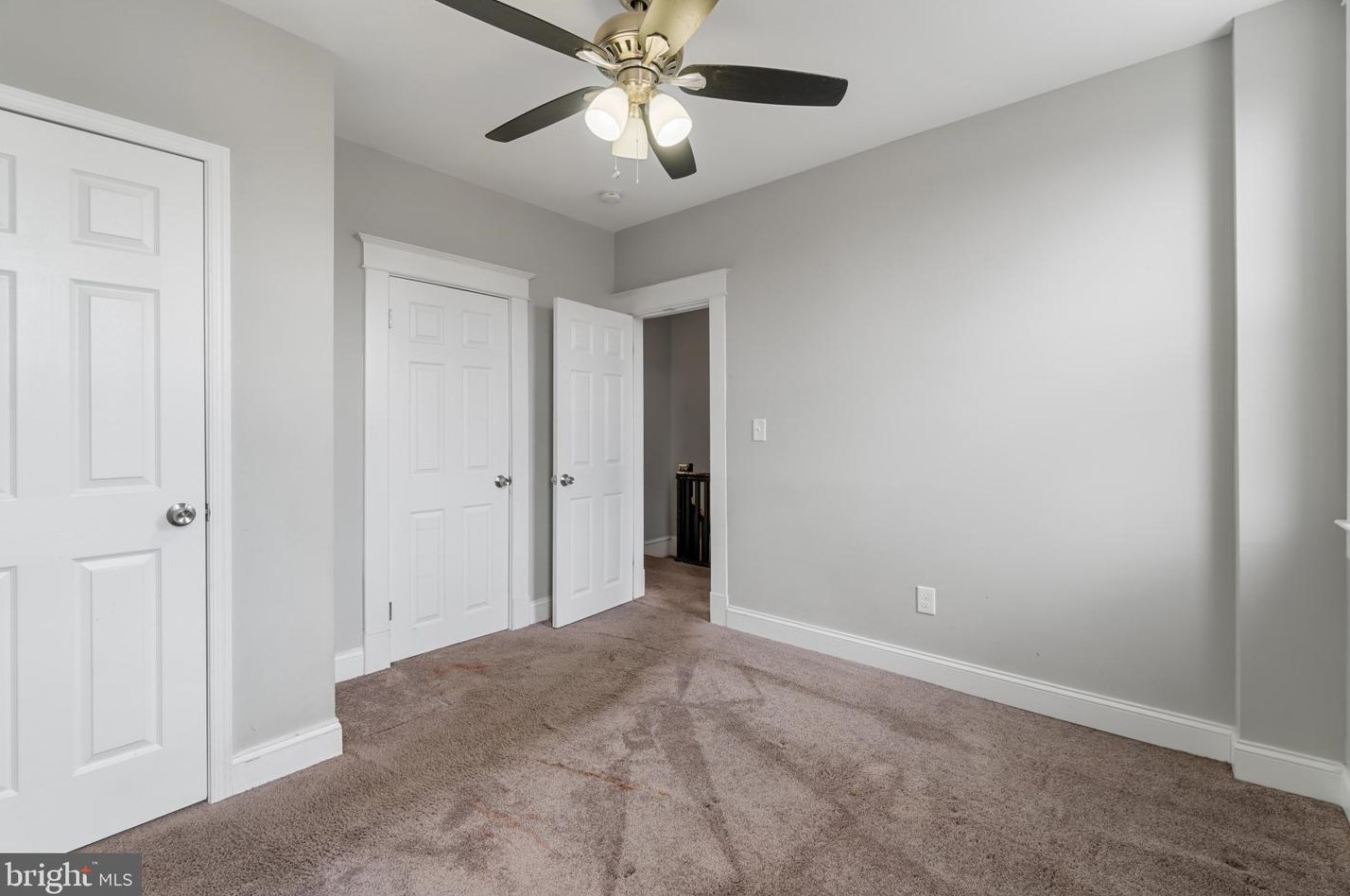 127 Ventnor Ter, Baltimore MD  21222-4250 exterior