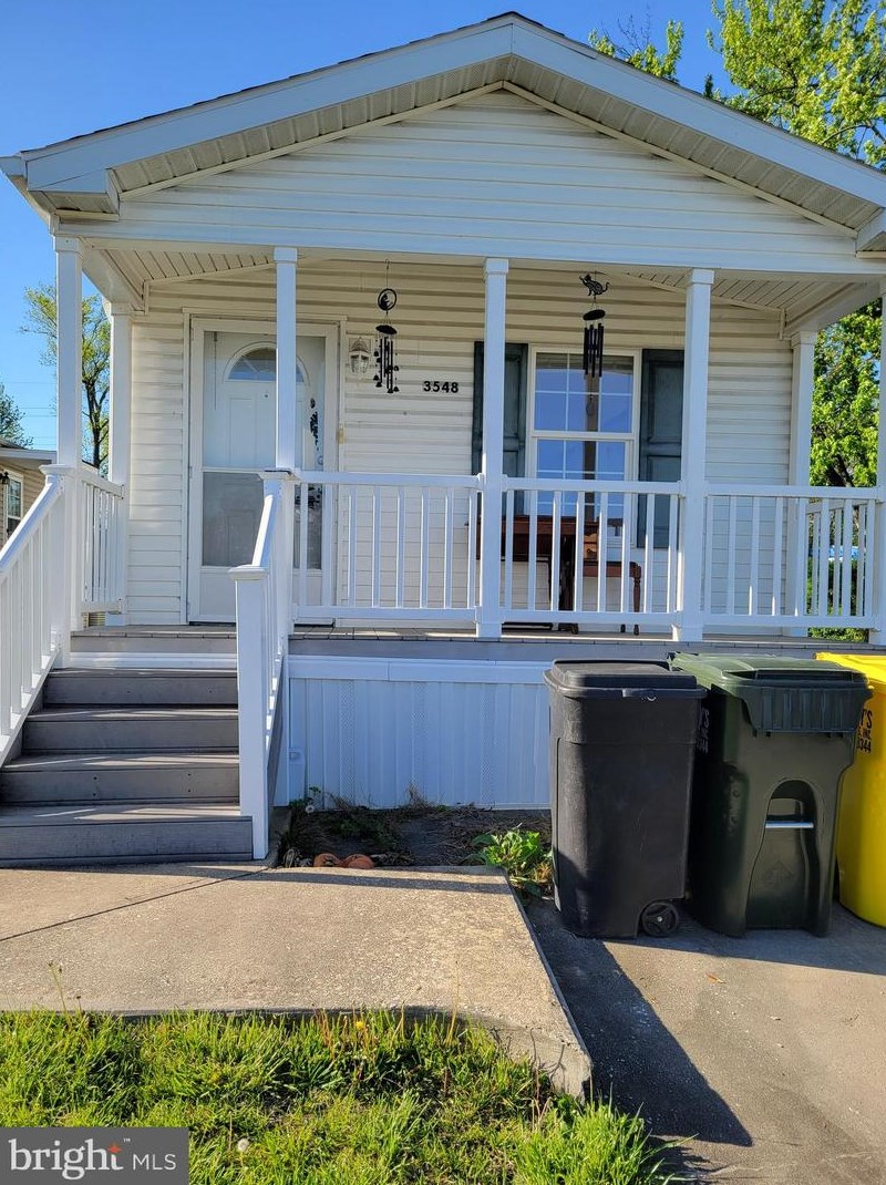 3548 Honeysuckle Ln, Baltimore, MD 21220-2107