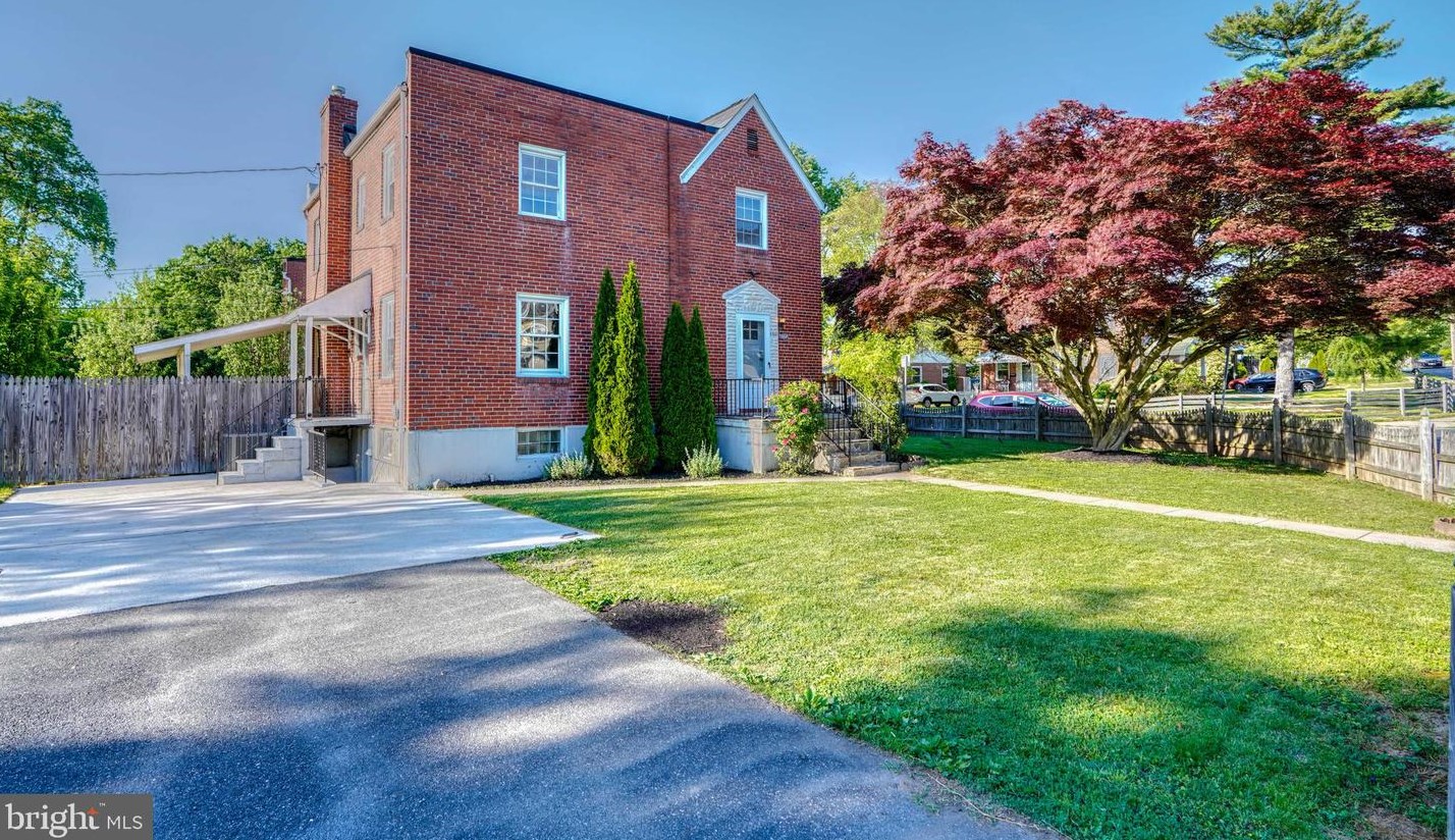 4700 Kenwood Ave, Baltimore, MD 21206-1327