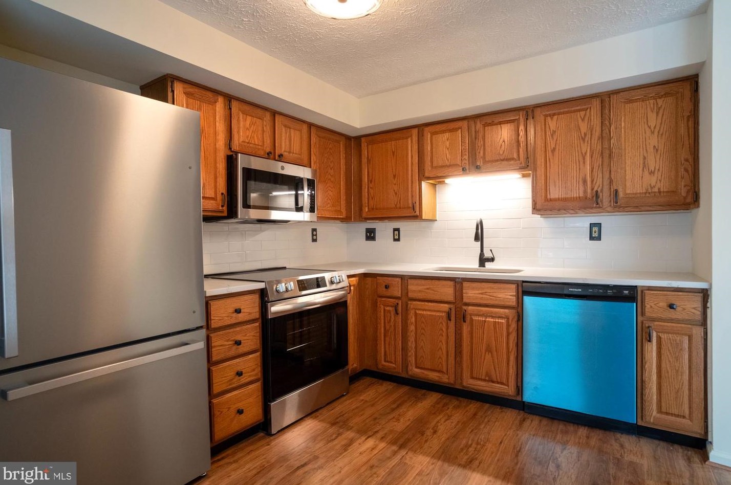 27 Ramsgate Ct, Baltimore MD  21227-3851 exterior