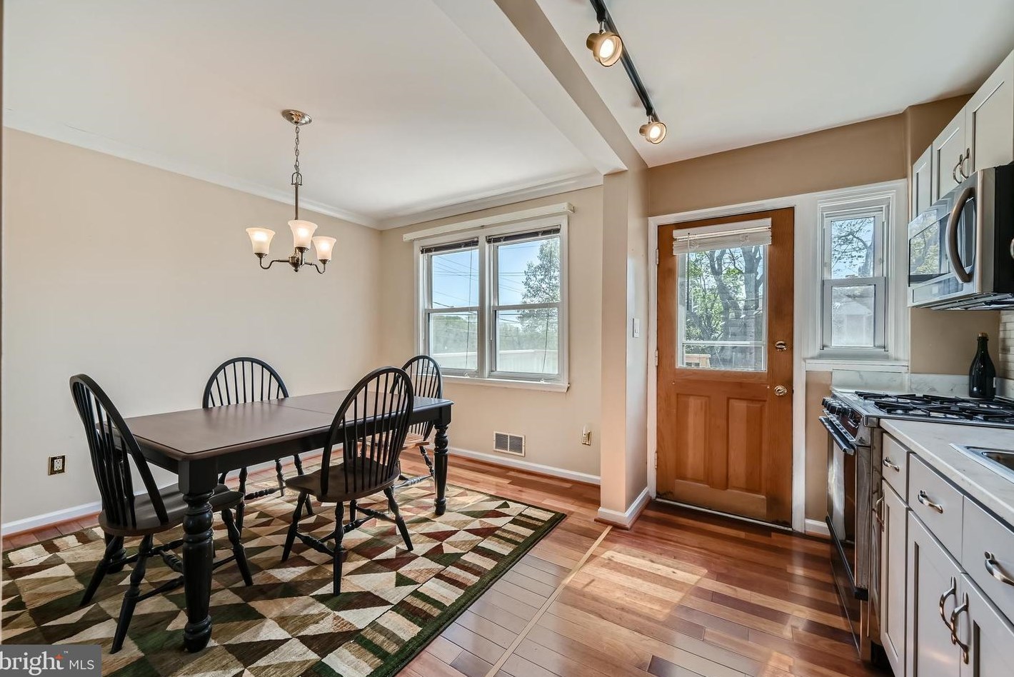 8327 Dalesford Rd, Baltimore MD 21234-5223 exterior