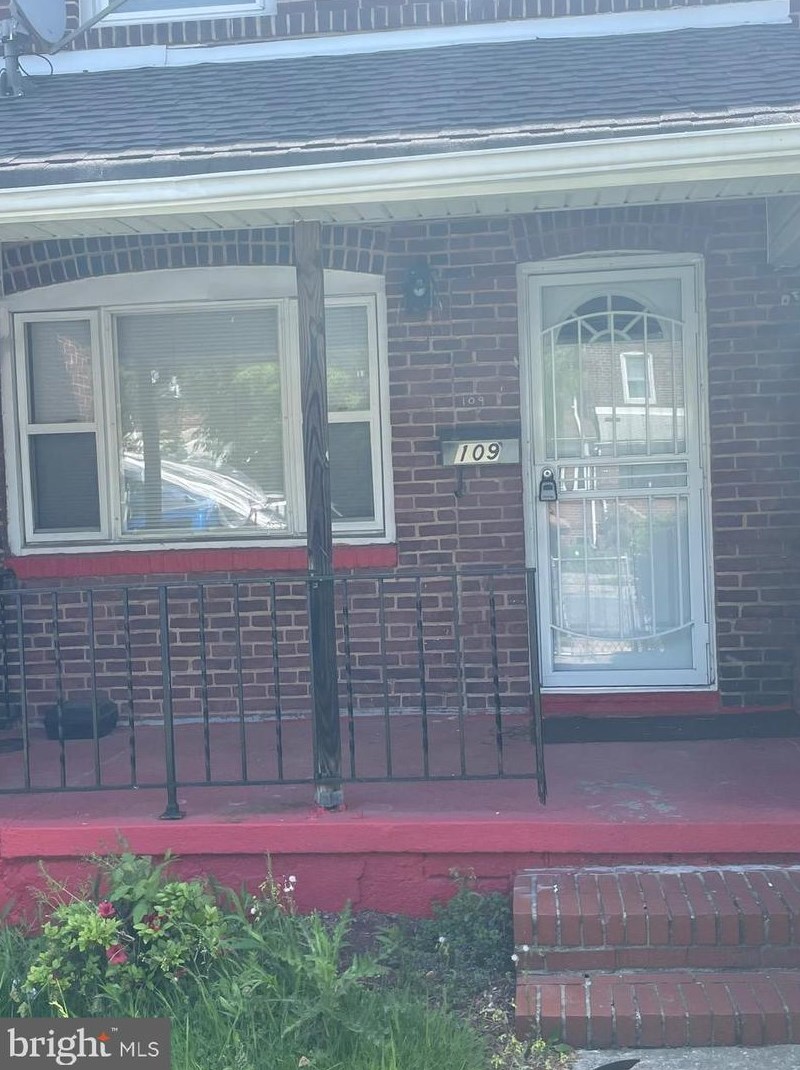 109 Carver Rd, Baltimore, MD 21222-6202
