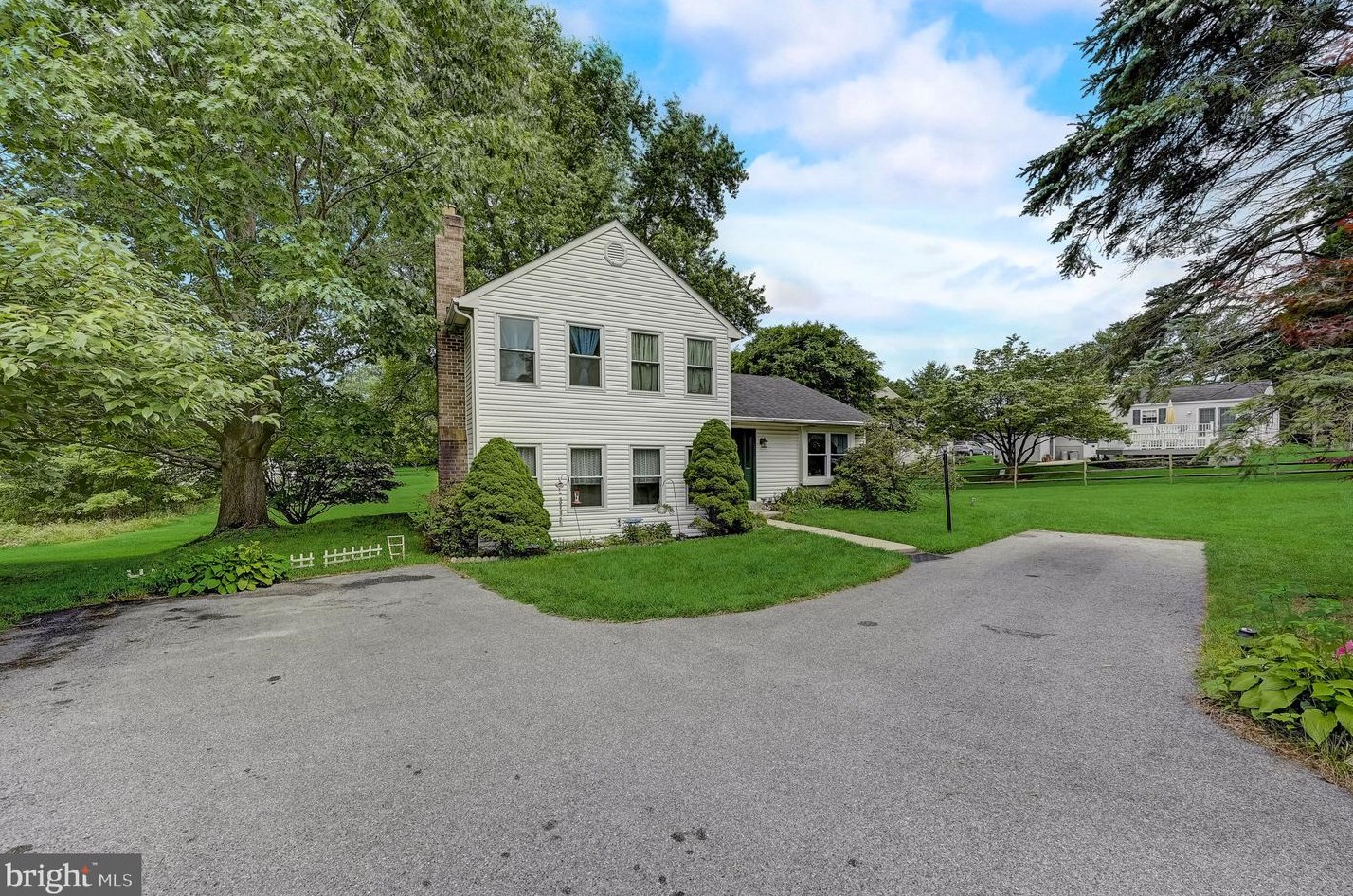 9305 Seven Courts Dr, Baltimore, MD 21236-4761