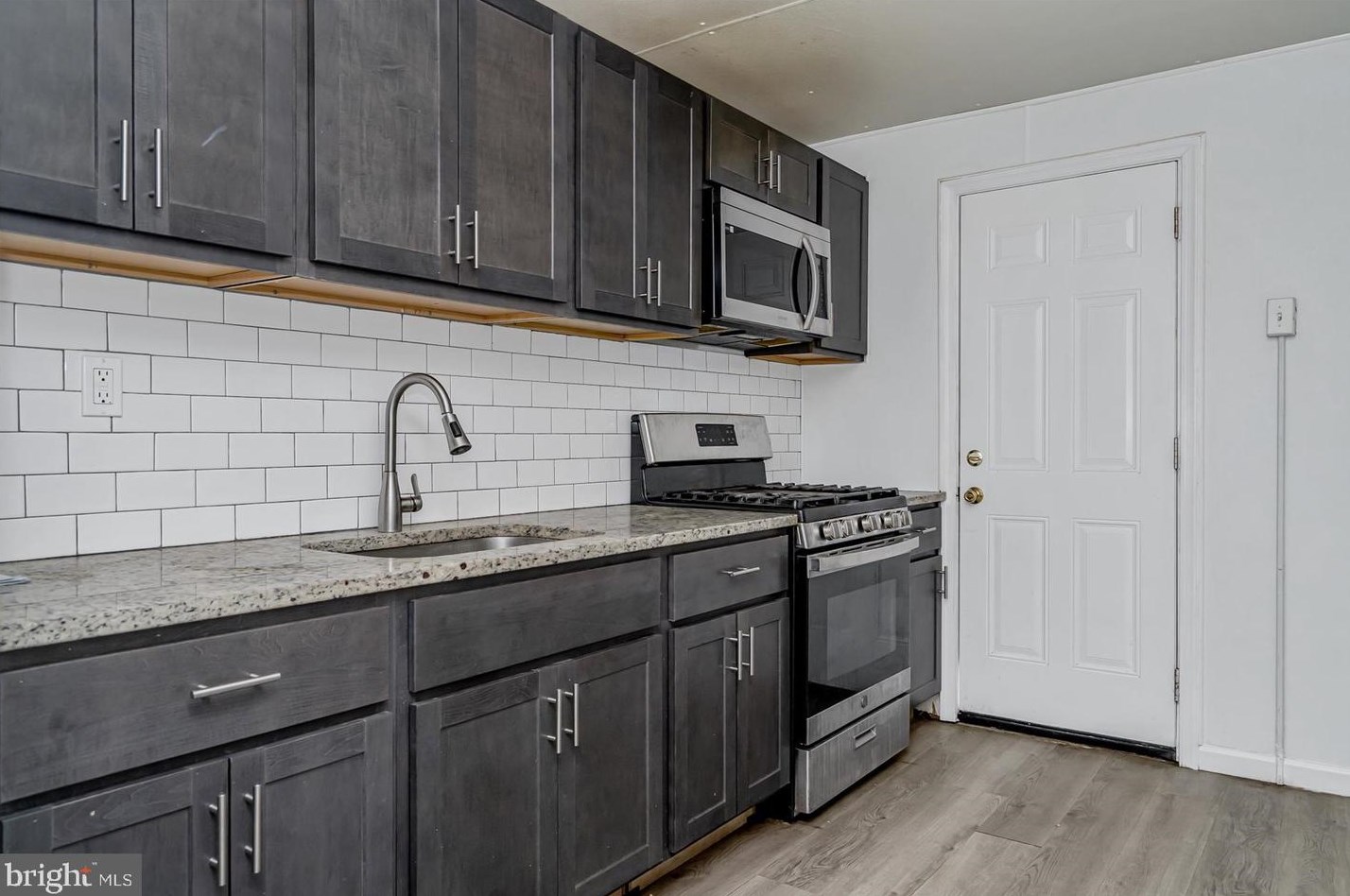 205 Colgate Ave, Baltimore MD  21222-4211 exterior