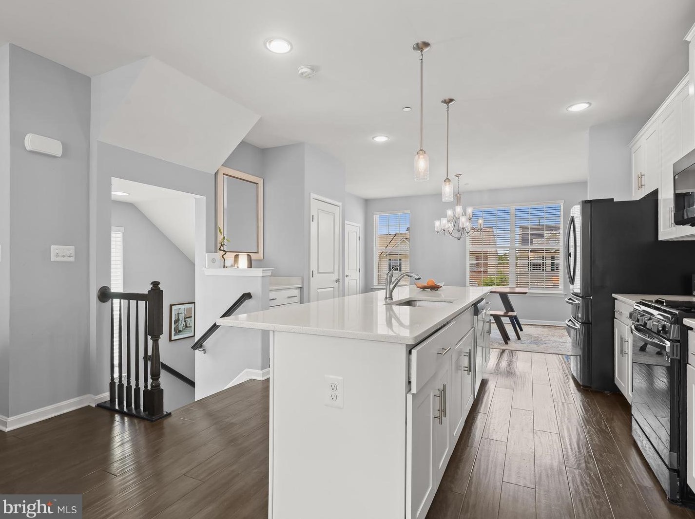 33 Ironwood Ct, Baltimore MD 21237-3962 exterior