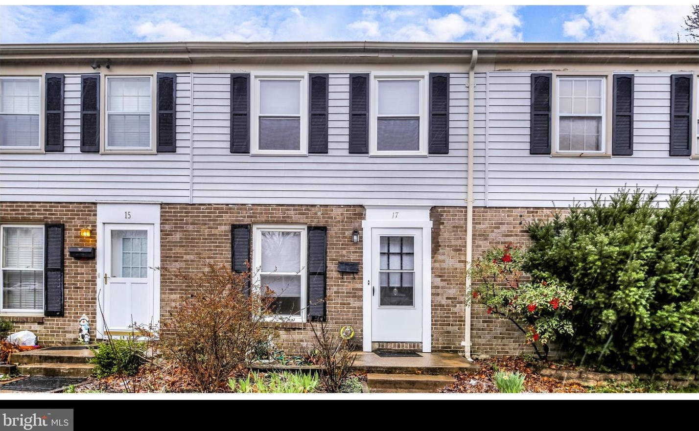 17 Stewarton Ct, Baltimore, MD 21236-3307