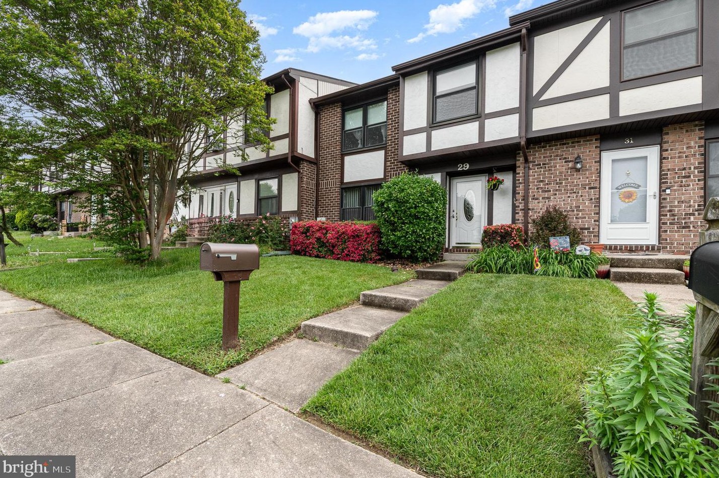 29 Bernadotte Ct, Baltimore, MD 21234-8026