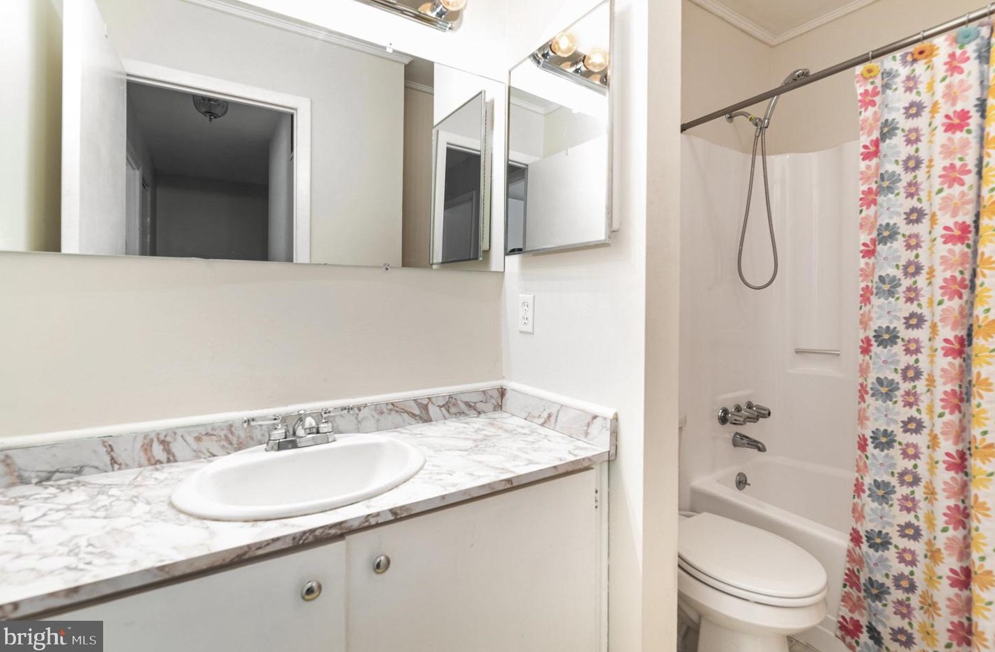 29 Bernadotte Ct, Baltimore MD 21234-8026 exterior