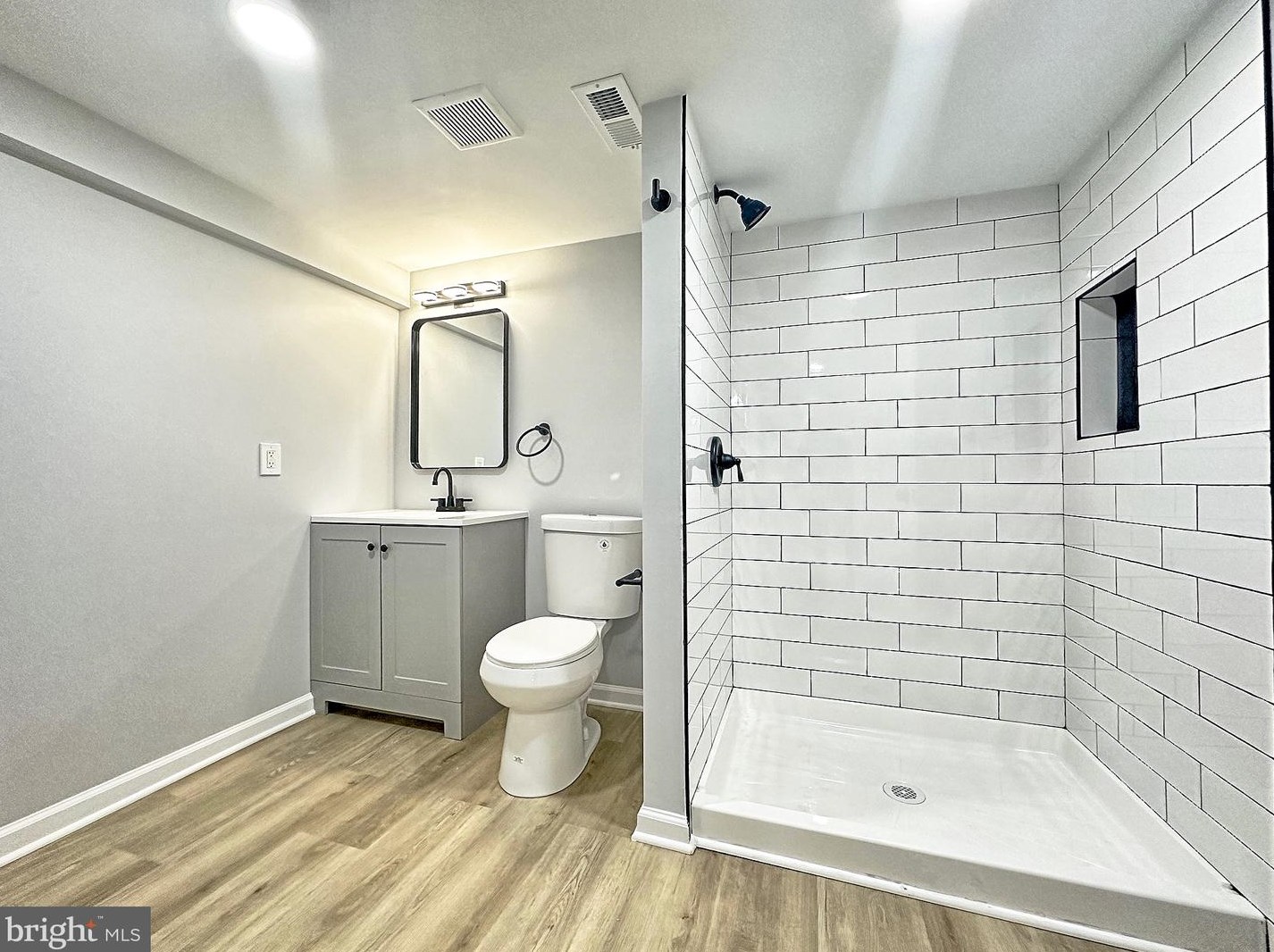 307 Oberle Ave, Baltimore MD 21221-4705 exterior