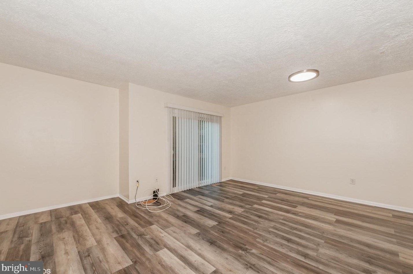 19 Mooring Ct, Baltimore, MD 21221-2904