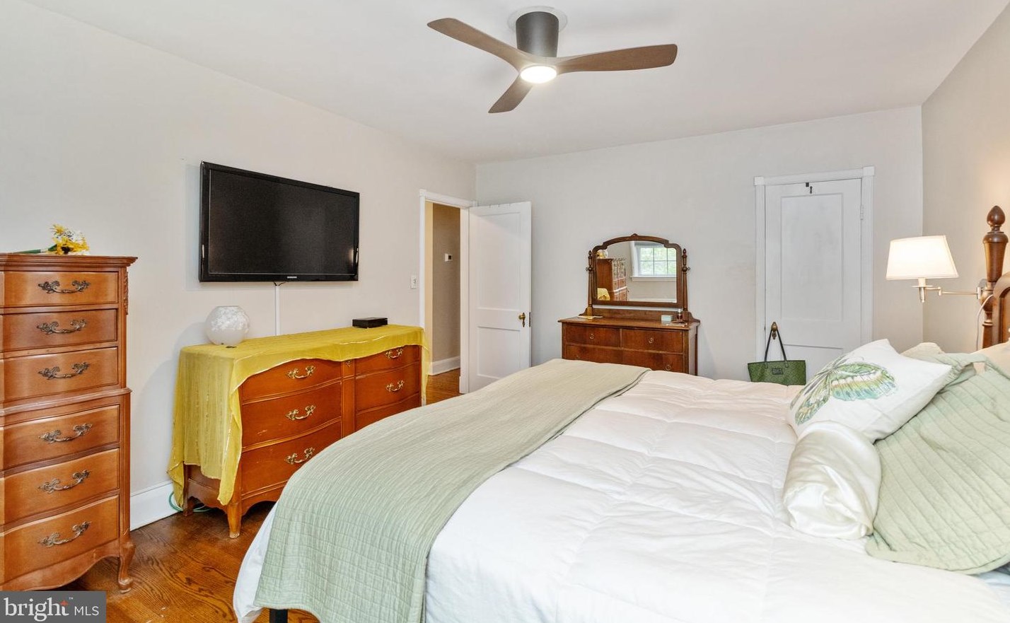316 Regester Ave, Baltimore MD  21212-1542 exterior