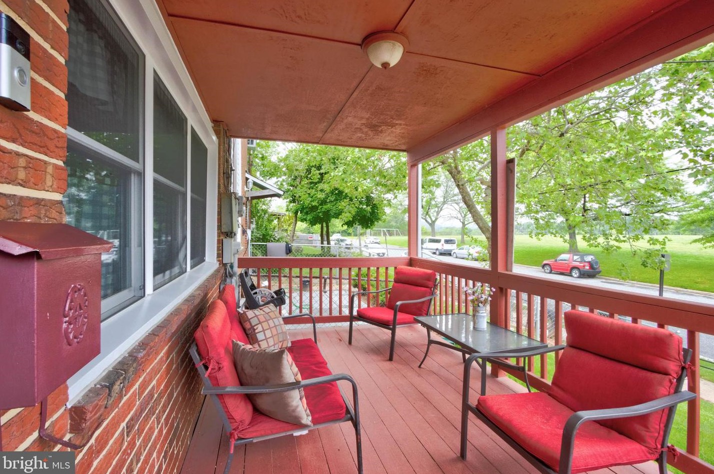 415 Caledonia Ave, Baltimore, MD 21227-4707