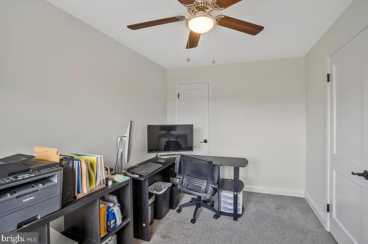 1081 Elm Rd, Baltimore MD  21240-1005 exterior