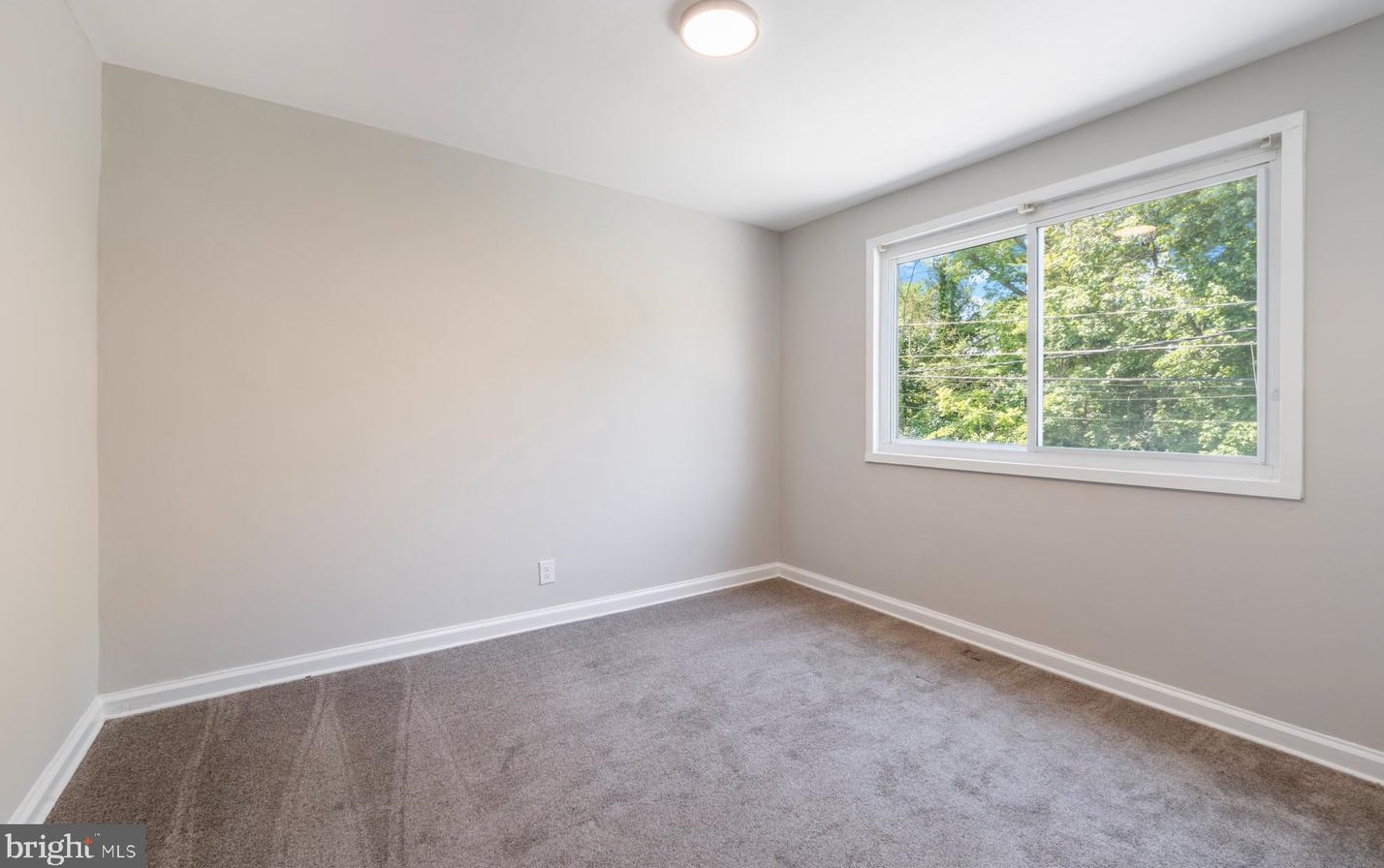 428 Westshire Dr, Baltimore MD exterior