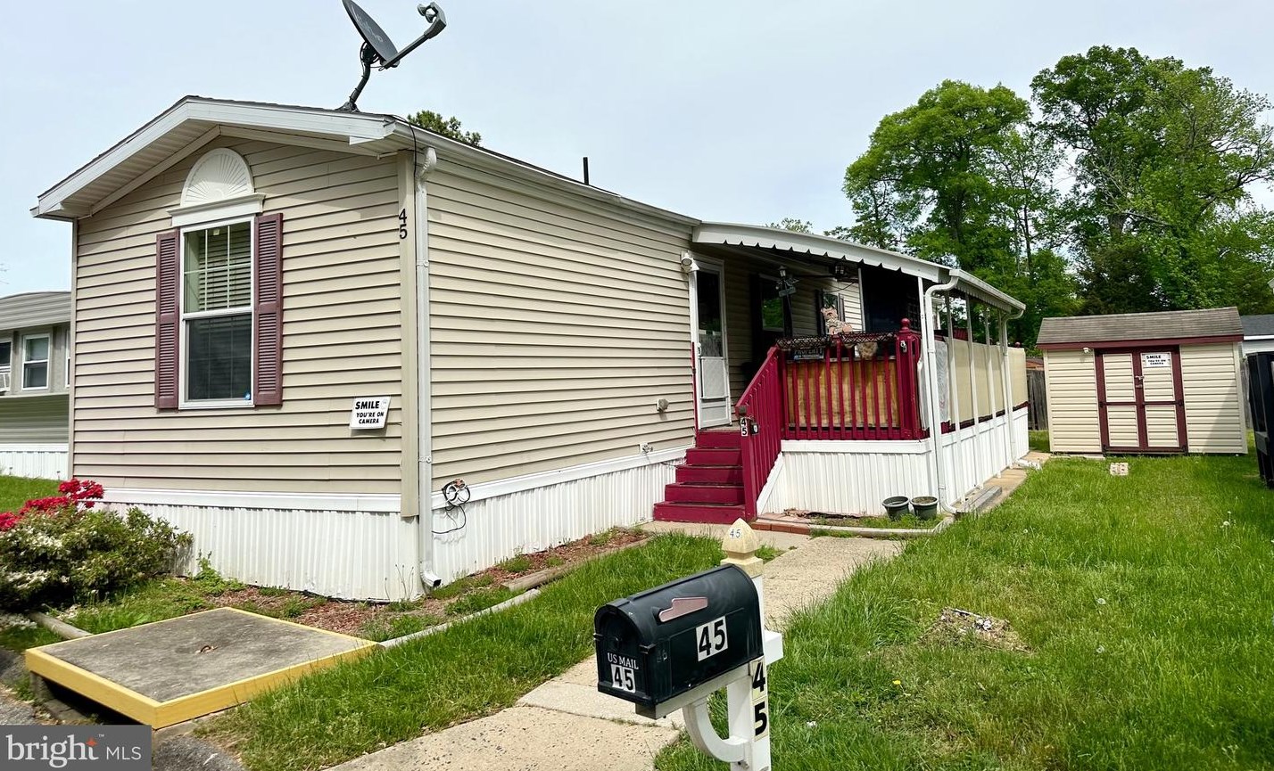 45 Rockywood Ln, Baltimore, MD 21221-3259