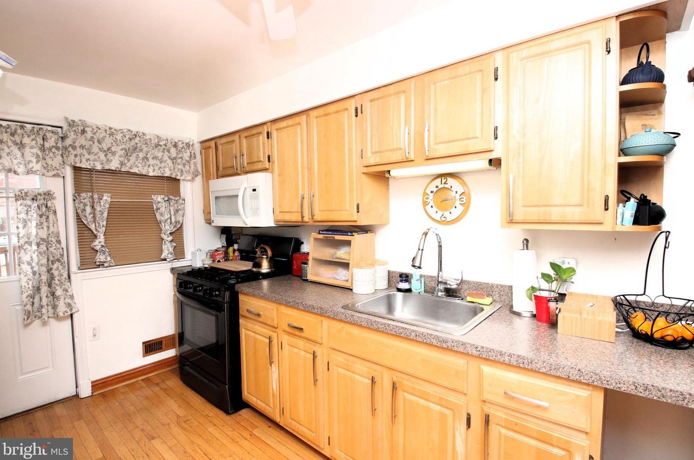 1535 Langford Rd, Baltimore MD  21207-4958 exterior