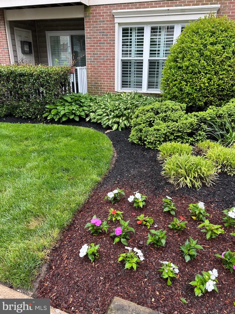 2201 Falls Gable Ln, Baltimore MD  21209-5231 exterior