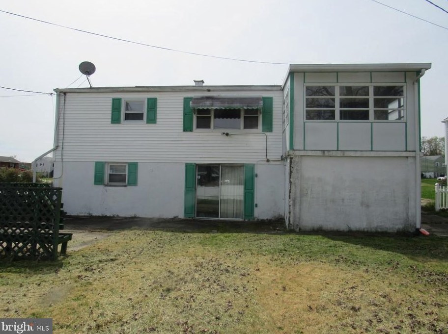 5216 Mcfaul Rd, Baltimore, MD 21206-3040