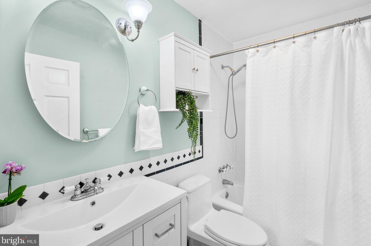 1602 Idlewilde Ave, Baltimore MD 21228-5605 exterior