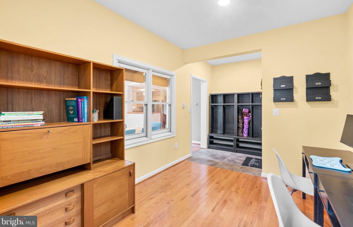 1602 Idlewilde Ave, Baltimore MD 21228-5605 exterior