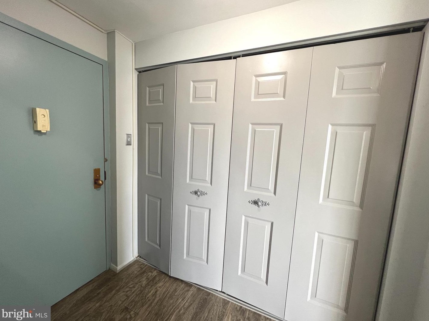 28 Allegheny Ave, Baltimore MD  21204-3909 exterior