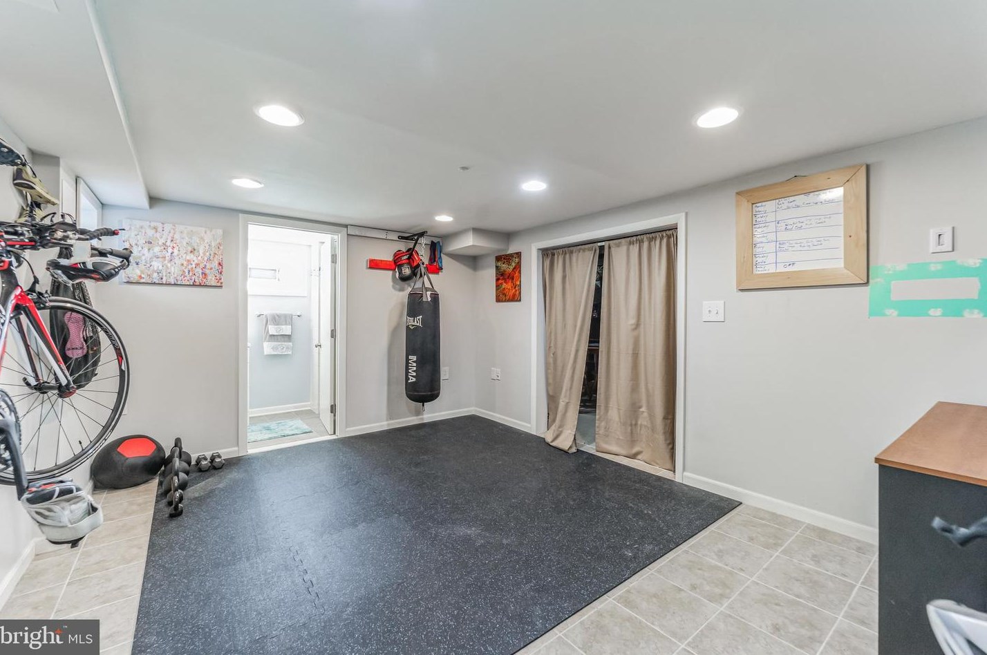 1251 Oakland Ter Rd, Baltimore MD  21227-2845 exterior