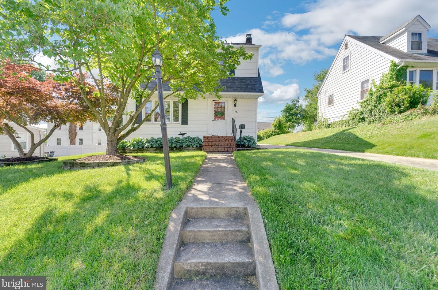 1251 Oakland Ter Rd, Baltimore MD  21227-2845 exterior