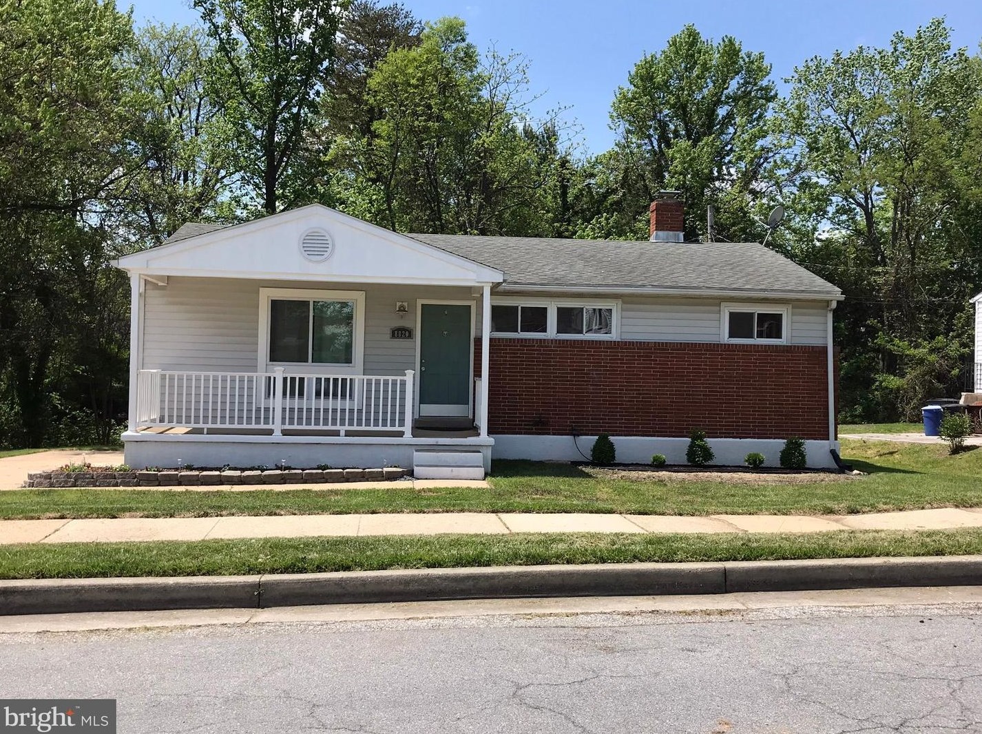 8820 Spring Rd, Baltimore, MD 21234-2942