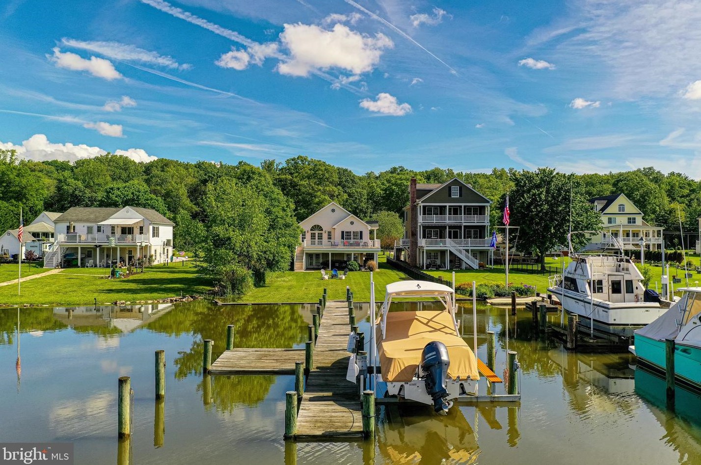 3733 Clarks Point Rd, Baltimore, MD 21220-4002