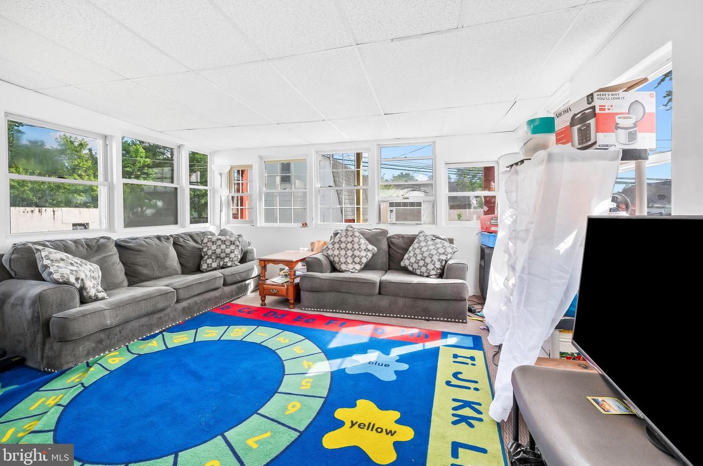 2609 Wycliffe Rd, Baltimore MD  21234-6238 exterior