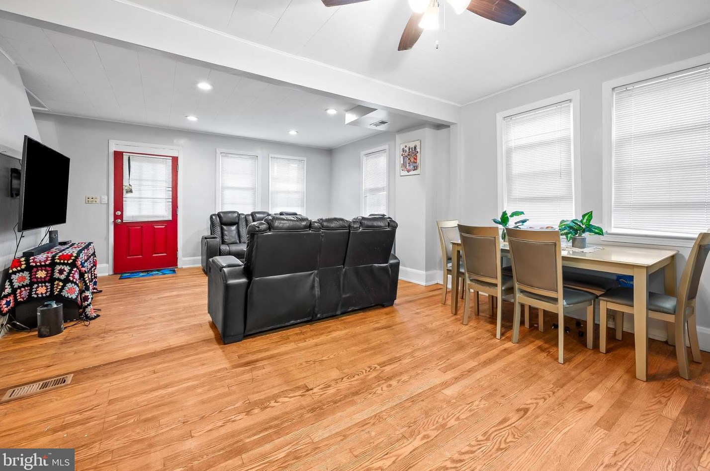 2609 Wycliffe Rd, Baltimore MD  21234-6238 exterior