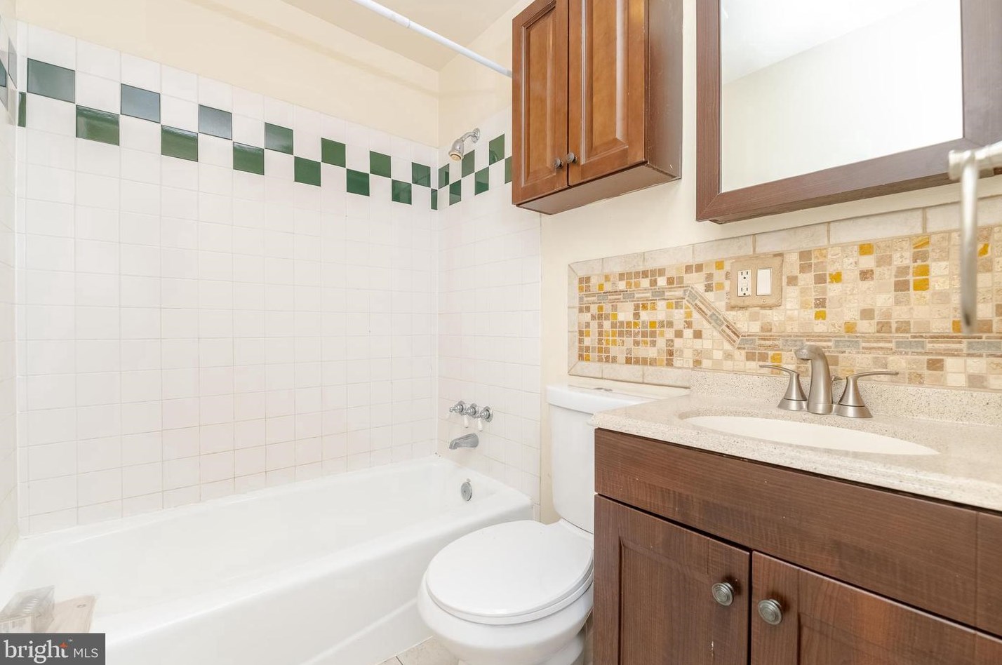 1304 Wilson Point Rd, Baltimore MD 21220-5514 exterior